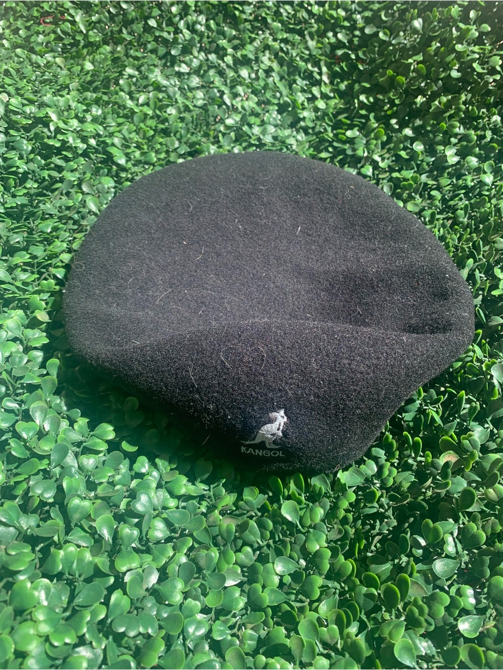 KANGOL 504 wool cap in black Sz L